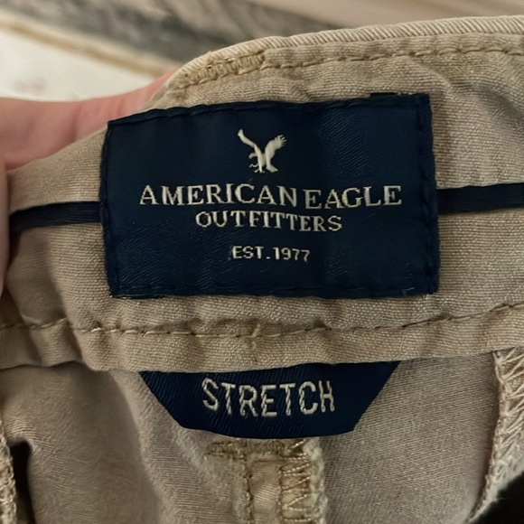 American Eagle Outfitters size 8 Midi Chino Tan Color Mid-rise 5” Inseam Shorts - Picture 9 of 12